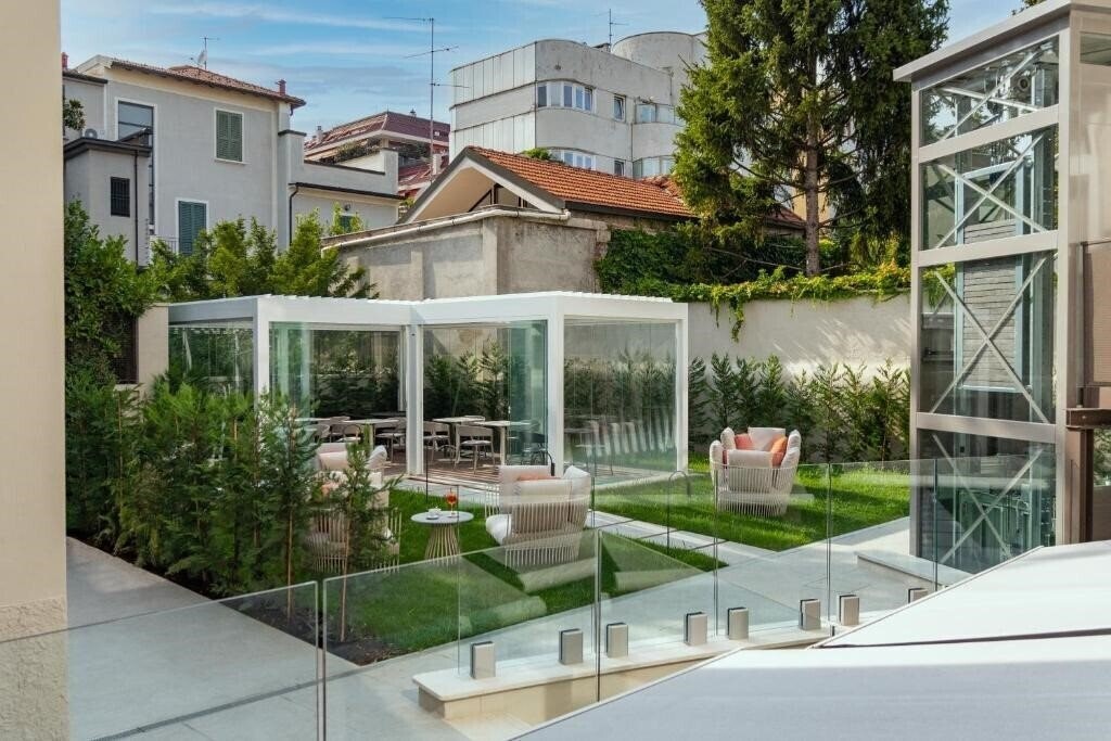 Фотографія Boutique Hotel Martini 17 3*