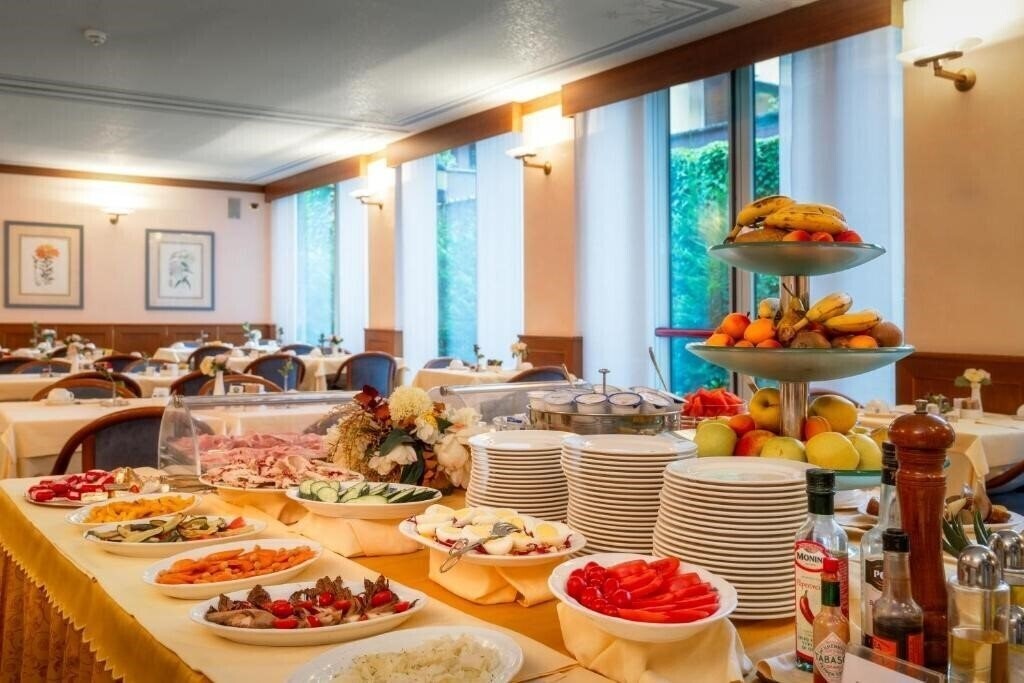 Изображение Hotel Crivi's 4*