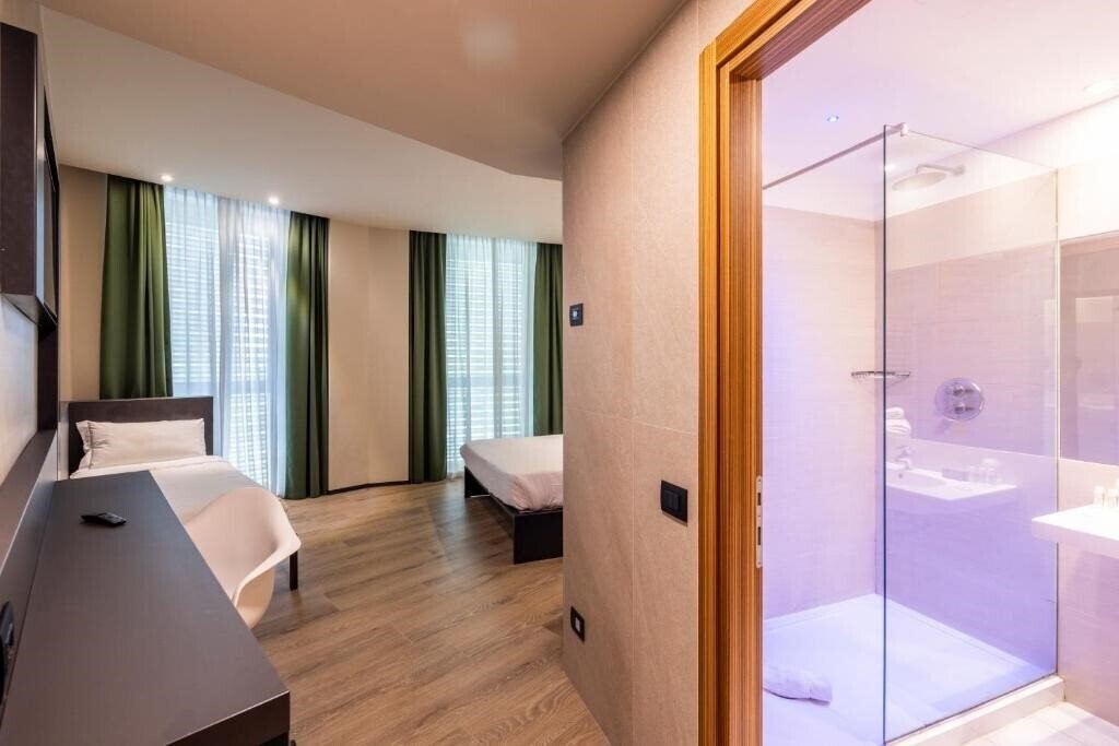 Фотографія Hotel Degli Arcimboldi 4*