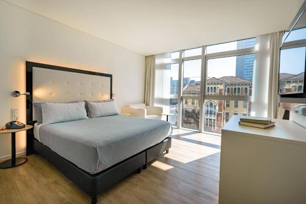 Фотографія Innside Milano Torre Galfa 4*