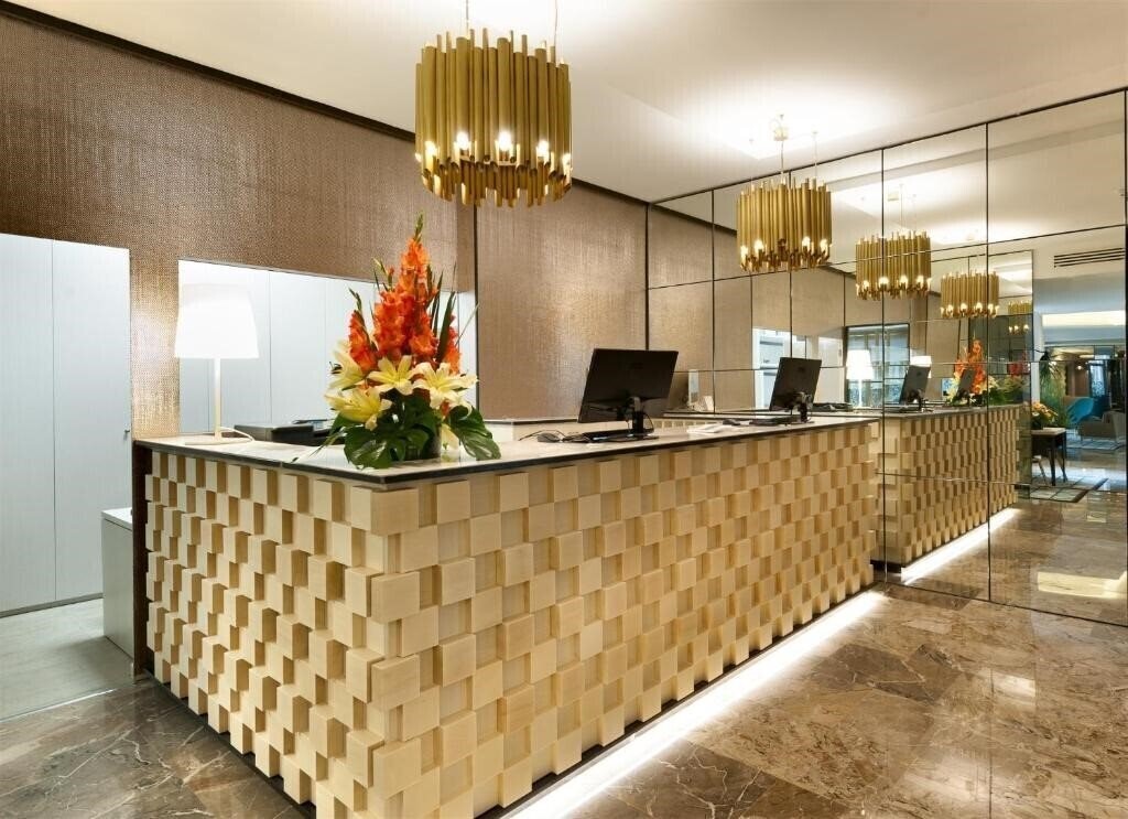Готель Lombardia Milano 4*