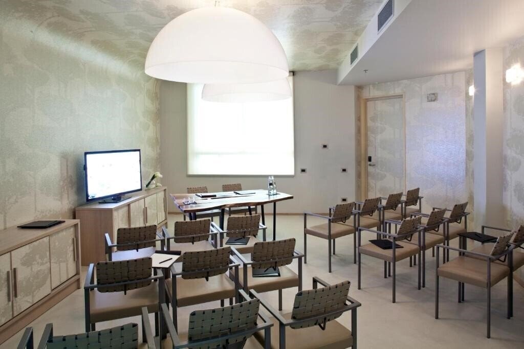 Изображение Nu Hotel 4*