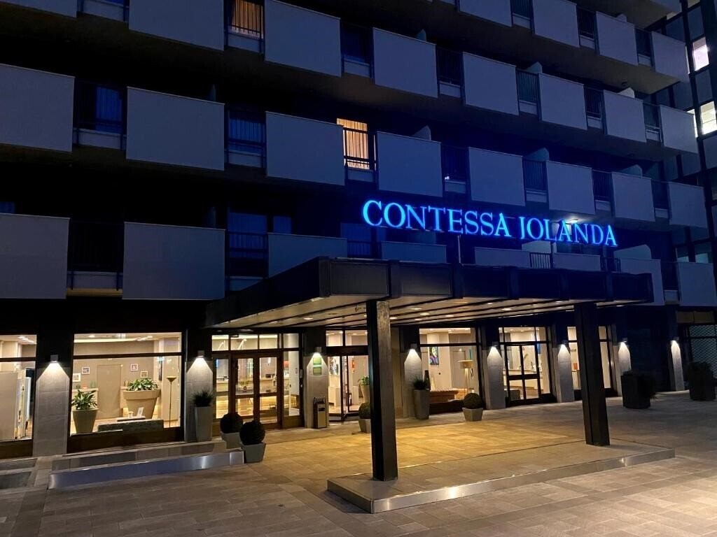 Готель Hotel & Residence Contessa Jolanda Milan 4*