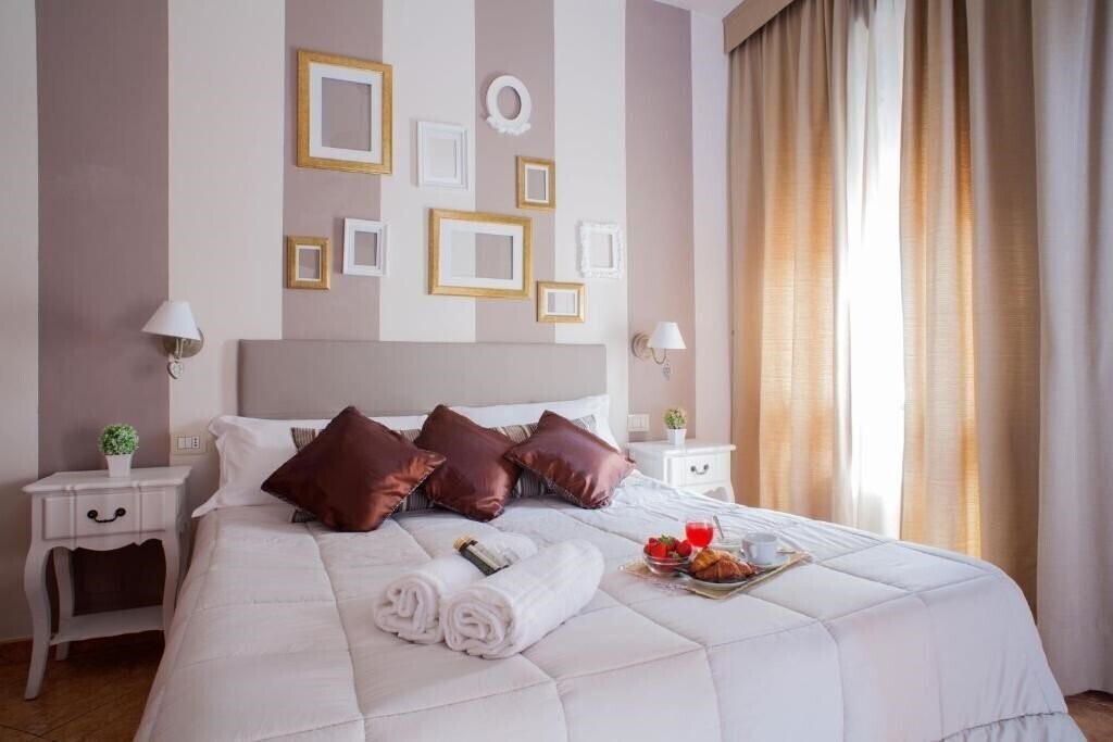 Отель Ares Hotel Milano 3*