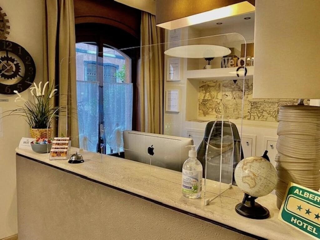 Фотография Ares Hotel Milano 3*