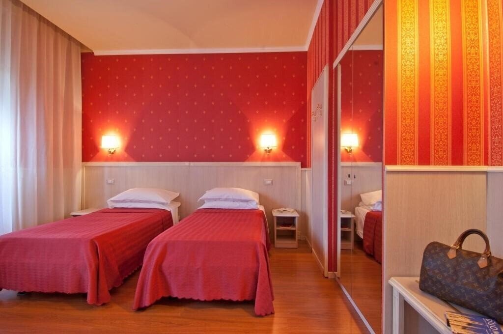 Фотографія Hotel Garda 3*