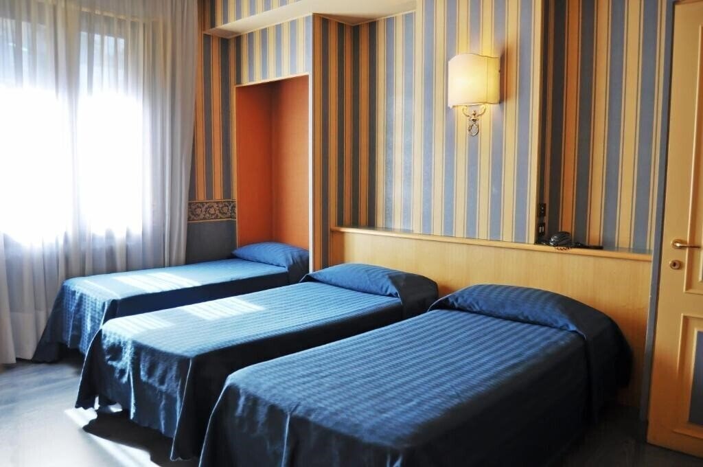 Готель Hotel Garda 3*