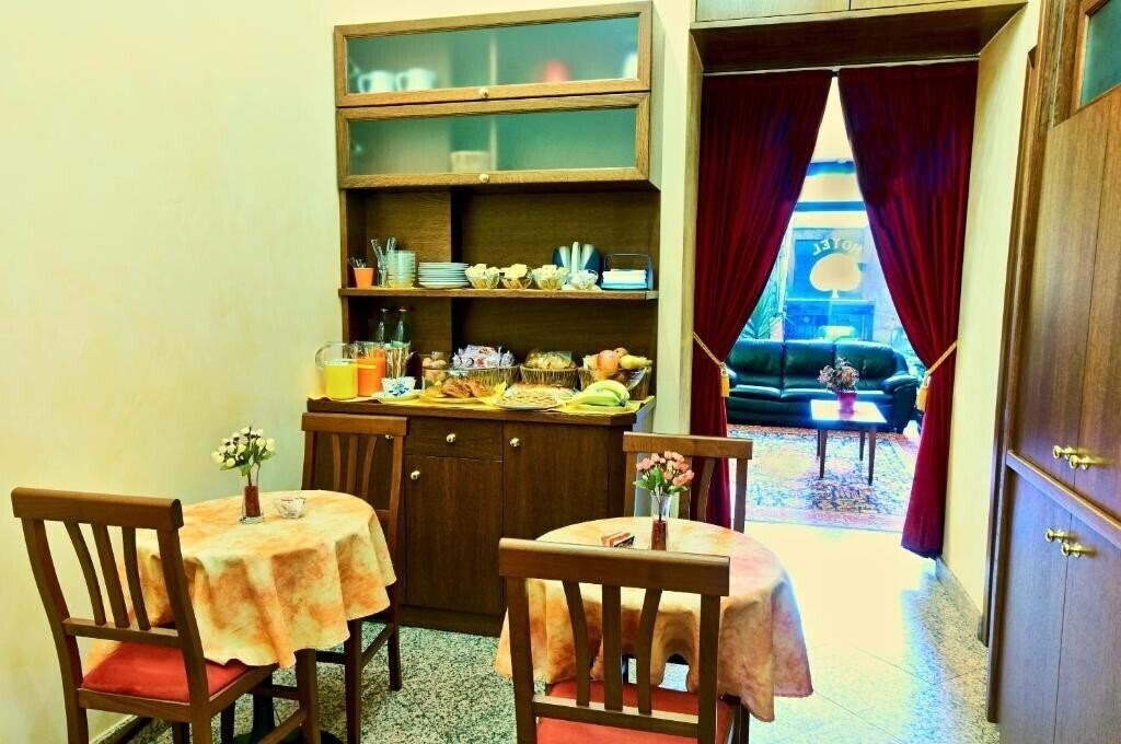 Фото Hotel Pavone 3*