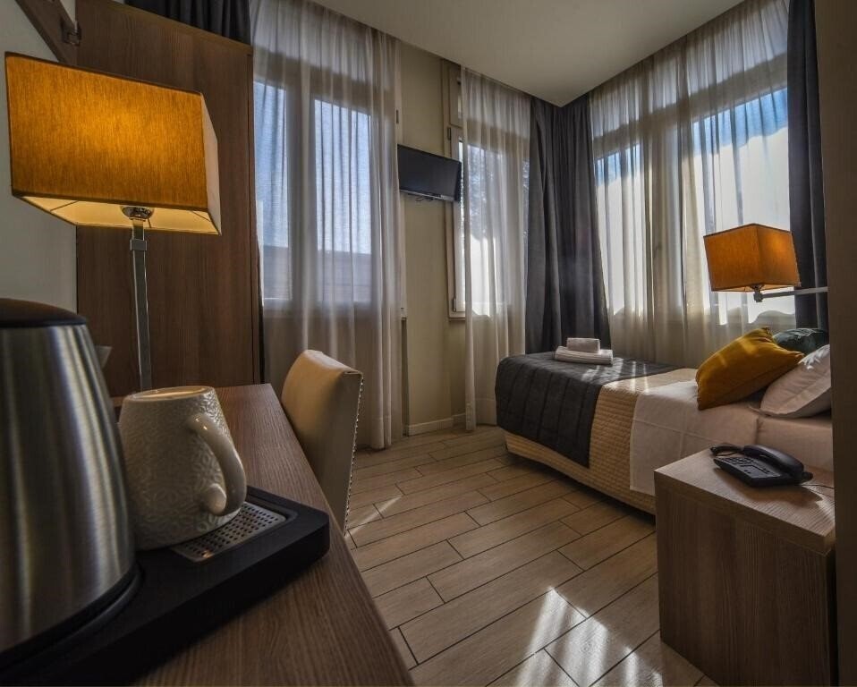 Фото Hotel Zara Milano 3*