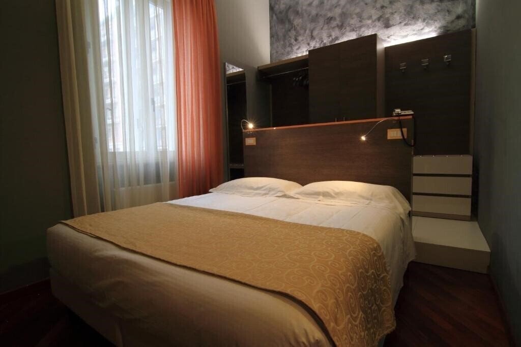 Фотографія Hotel Metro 3*