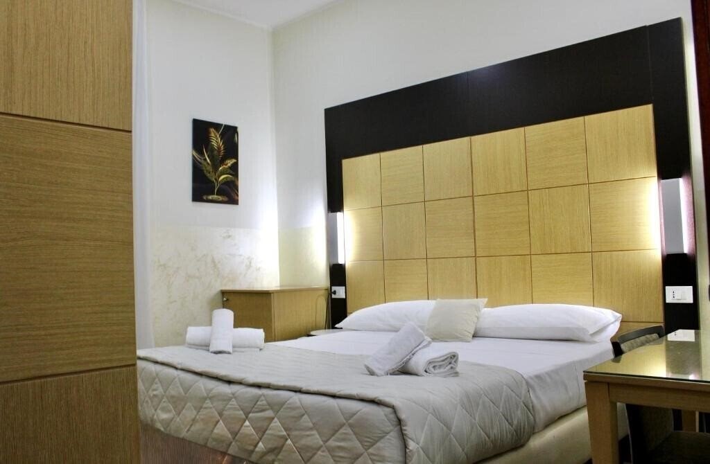 Картинка Hotel Fiorella Milano 3*