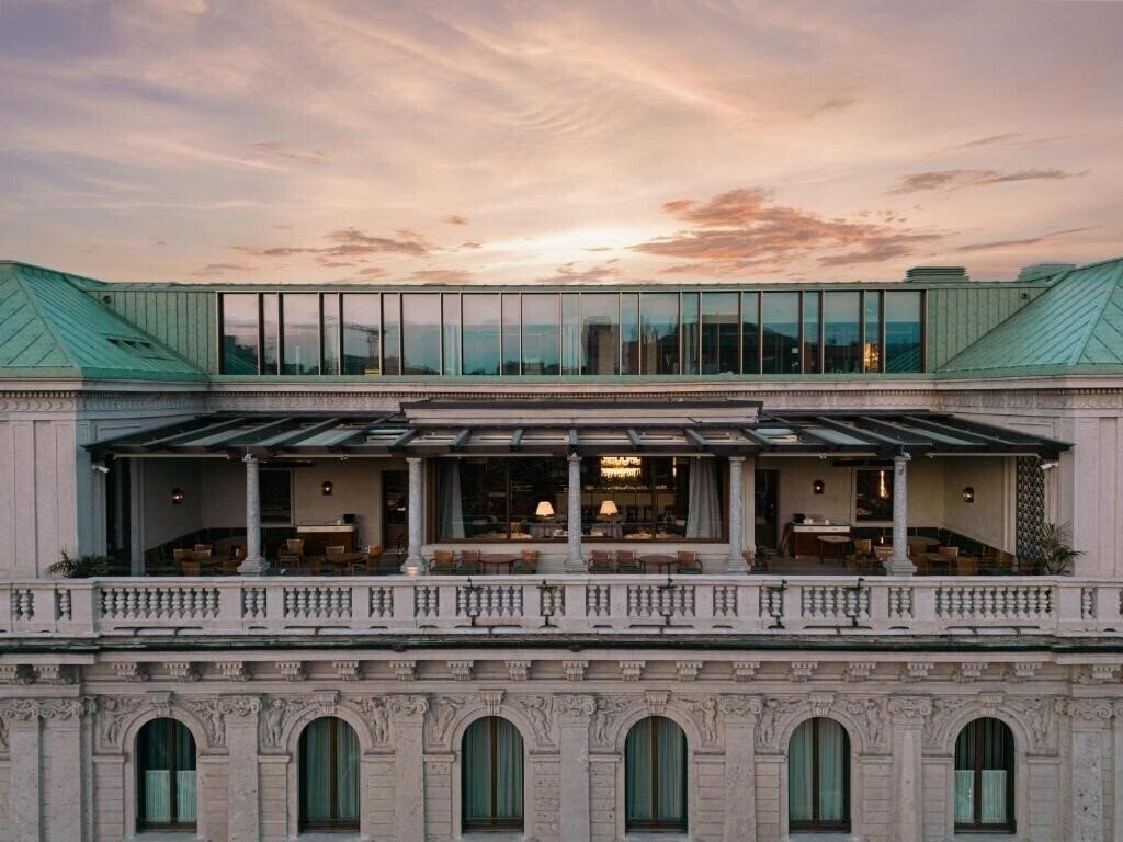 Картинка Casa Cipriani Milano 5*