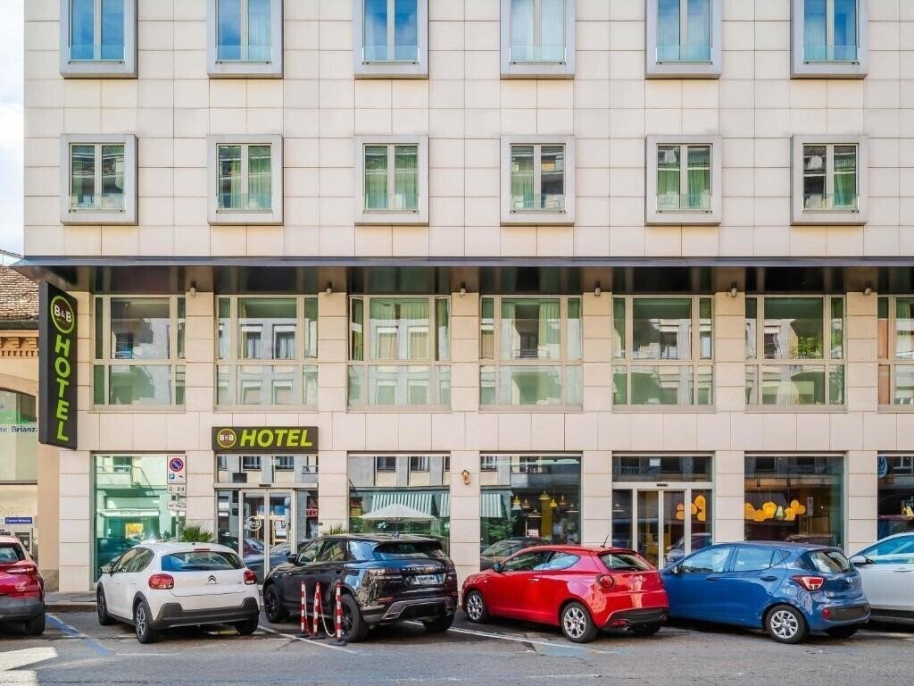 Отель B&B Hotel Milano Central Station 3*