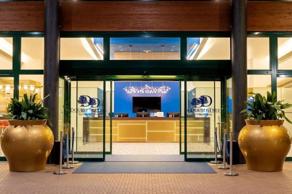 Картинка Doubletree by Hilton Milan Malpensa Solbiate Olona 4*