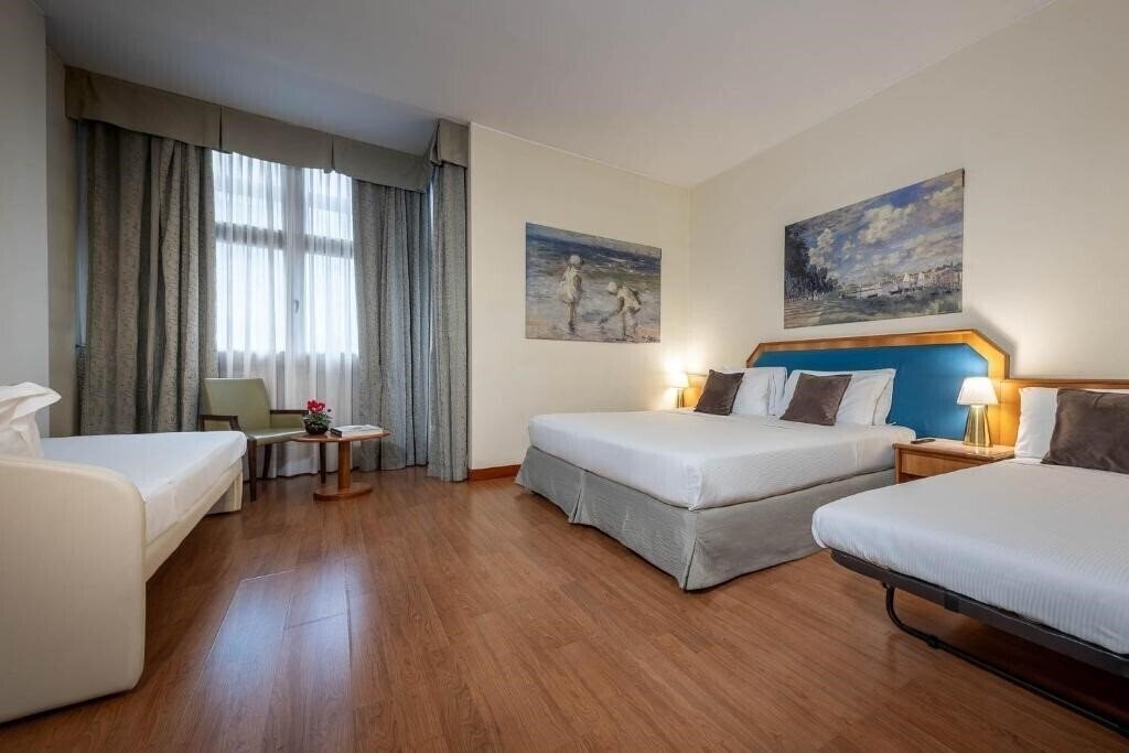 Фото Ih Hotels Milano Eur Trezzano Sul Naviglio 4*