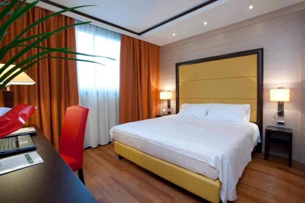 Фото Palace Hotel Legnano 4*