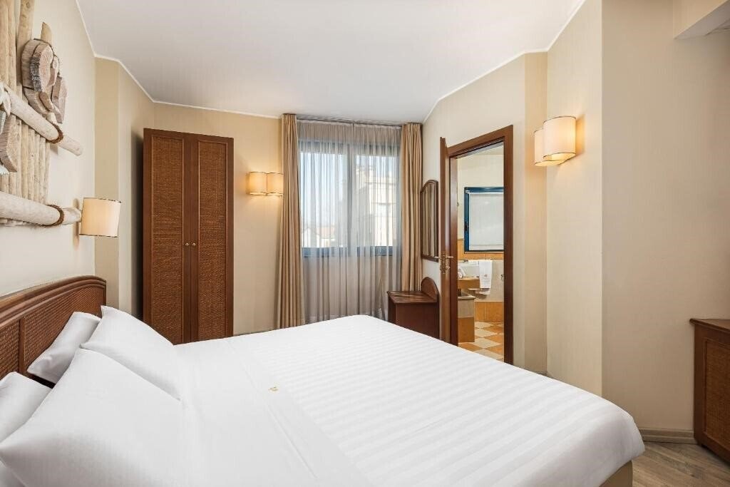 Фото Welcome Hotel Legnano 4*