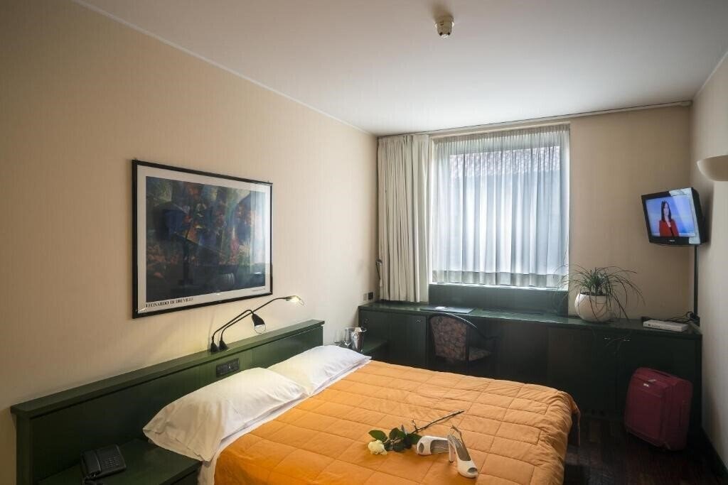 Готель Hotel Del Riale Parabiago 4*