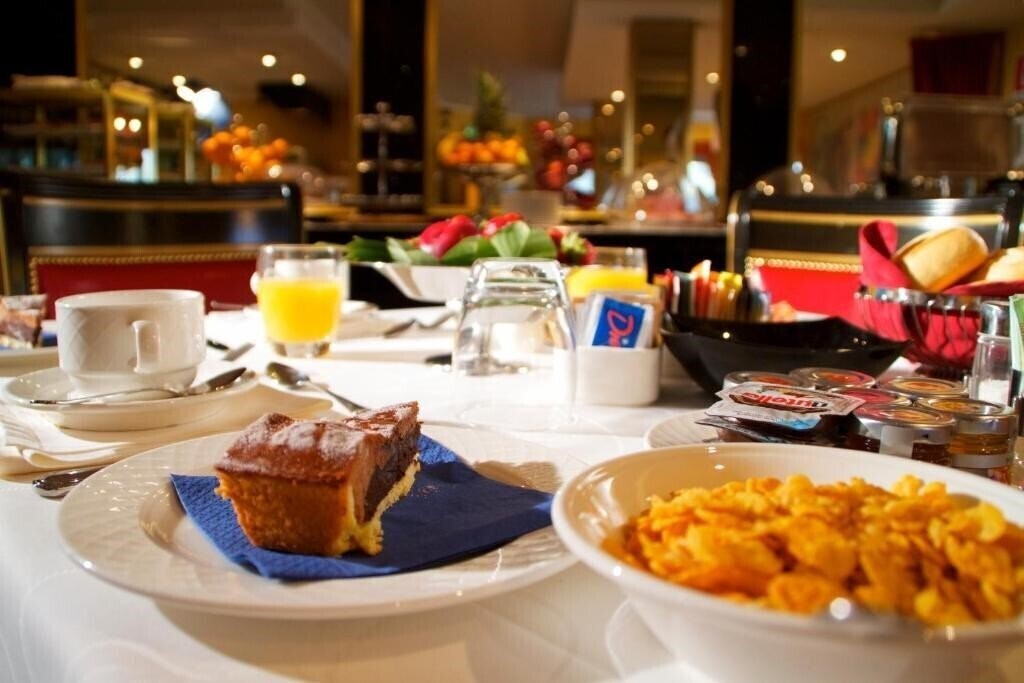 Фотография Hotel Motel Visconteo Binasco 4*