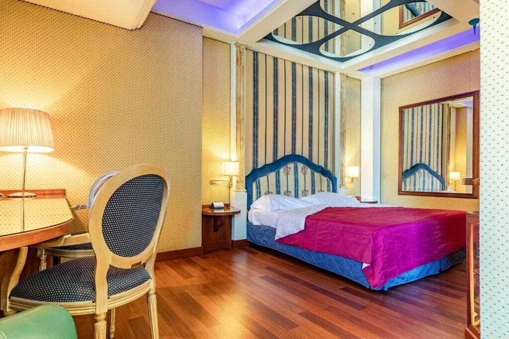 Готель Motel Miami 4*