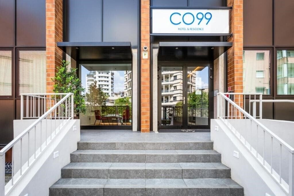 Отель CO99 Art Building Residence 4*