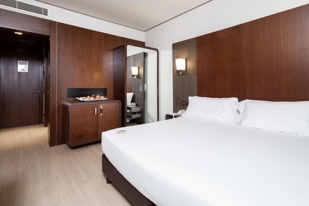 Фото Best Western Hotel Goldenmile Milan 4*