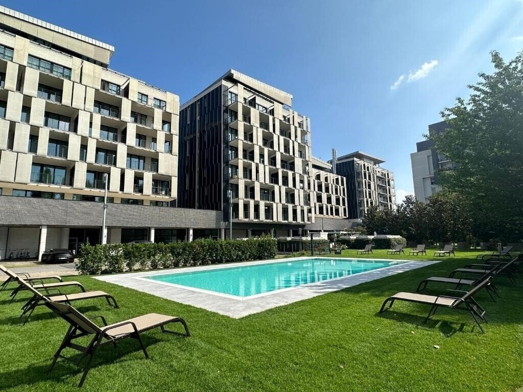 Готель Ramada Plaza Milano 4*