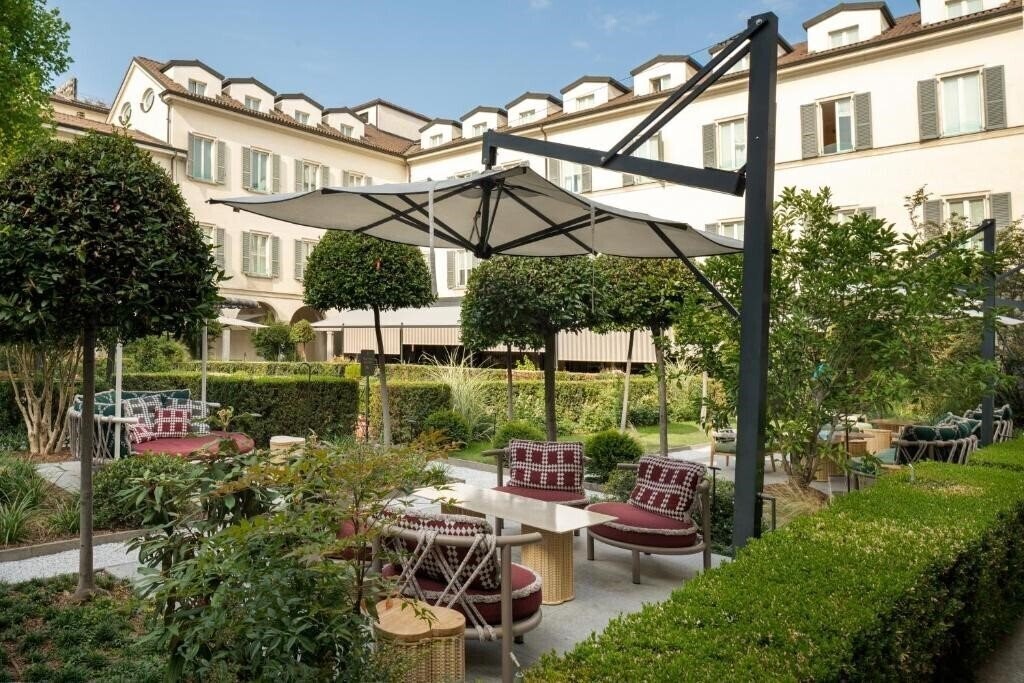 Картинка Four Seasons Milan 5*