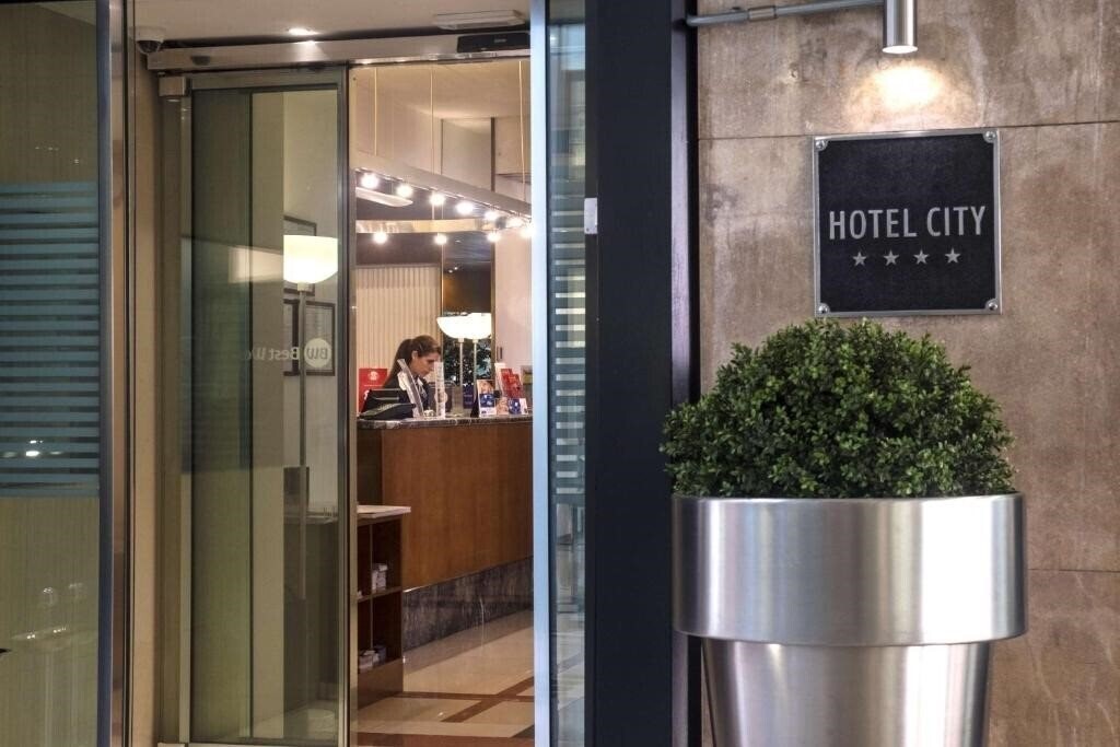 Фотографія Best Western Hotel City 3*