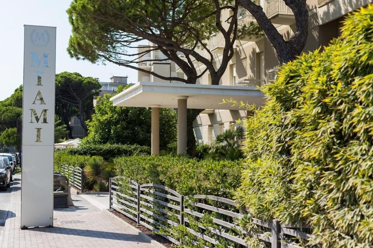 Фотография Color Miami Beach Family Hotel 4*