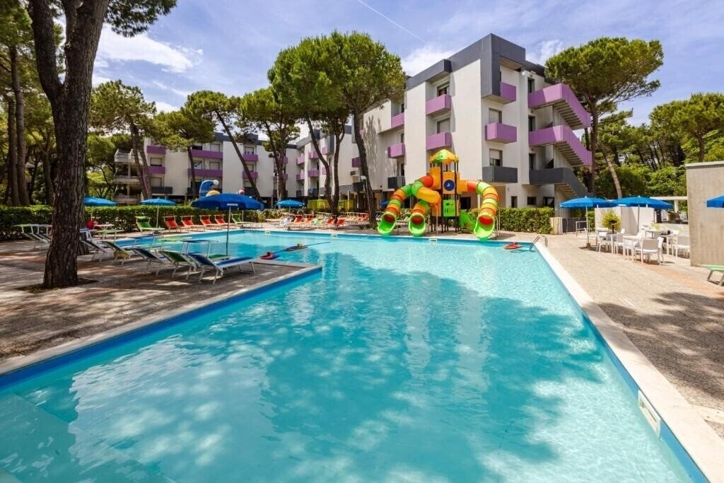 Фотографія Color Bay Village Milano Marittima 4*