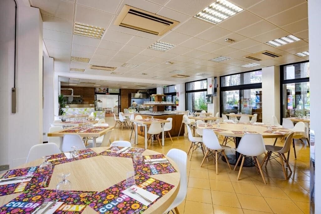 Зображення Color Bay Village Milano Marittima 4*