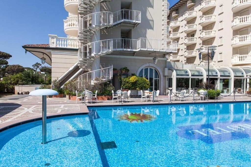 Фото Hotel Palace 5*