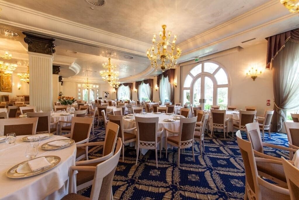 Фотографія Hotel Palace 5*