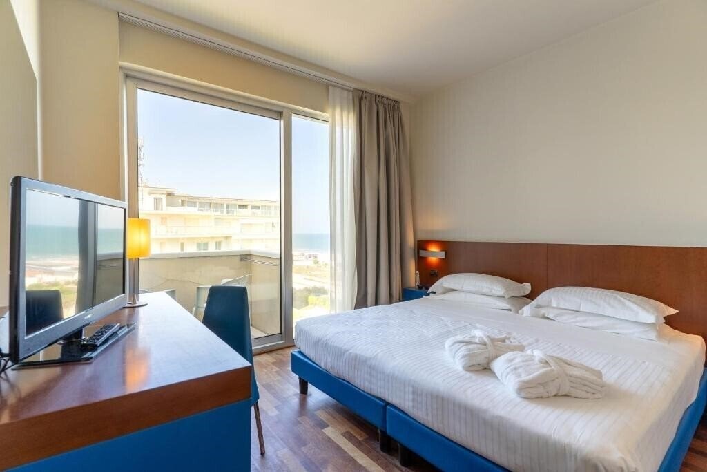 Фото Balance Hotel 4*