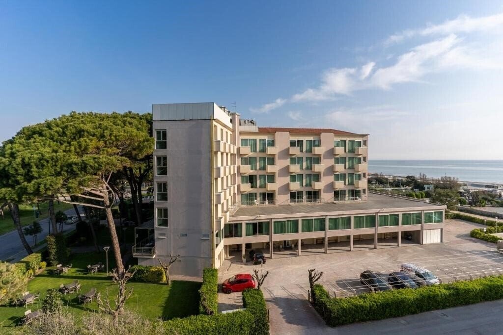 Картинка Balance Hotel 4*