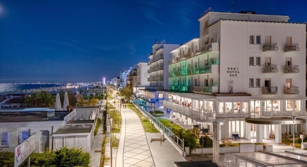 Готель Adriatico Hotels Milano Marittima 3*
