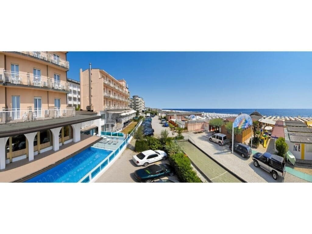 Картинка Adriatico Hotels Milano Marittima 3*