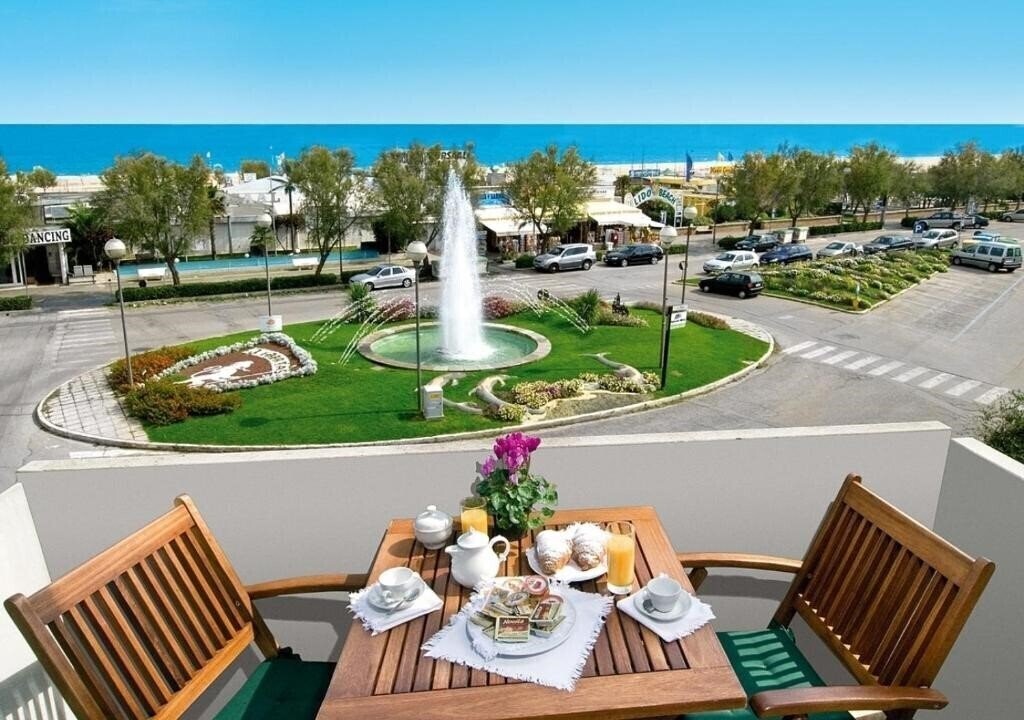Фото Genzianella Hotel 3*