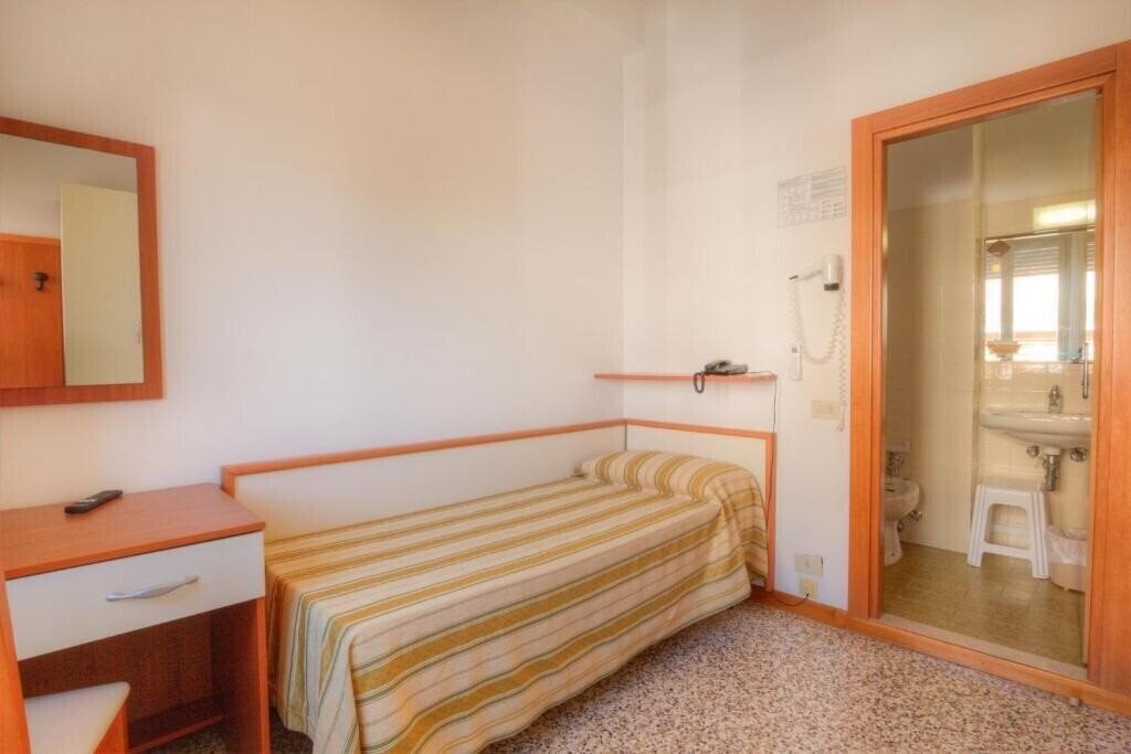 Картинка Happy Hotel 3*