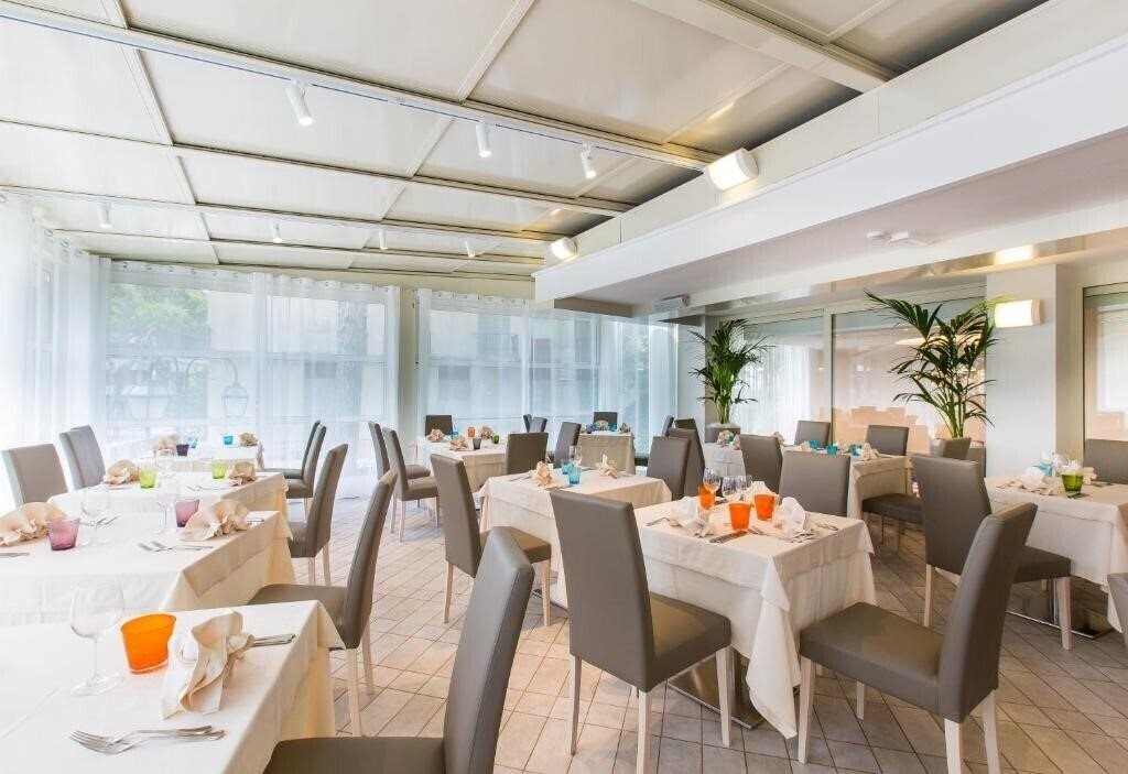 Фотография Luxor (Milano Marittima) 4*