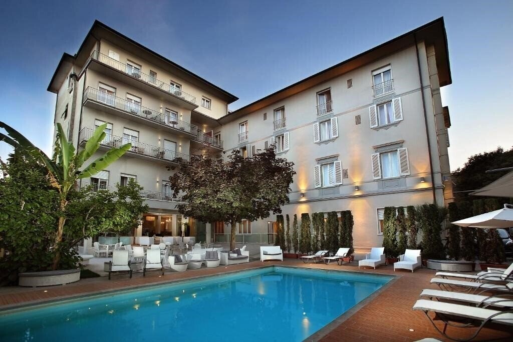 Фото Hotel Manzoni Wellness & SPA 4*