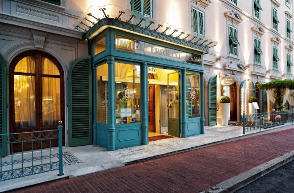 Готель Ercolini E Savi 4*