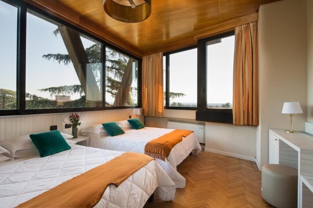 Фото Grand Hotel Panoramic 4*