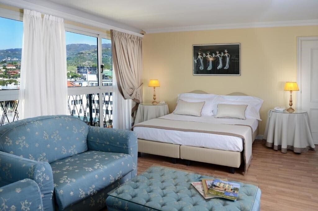 Фото Ambasciatori Palace 4*