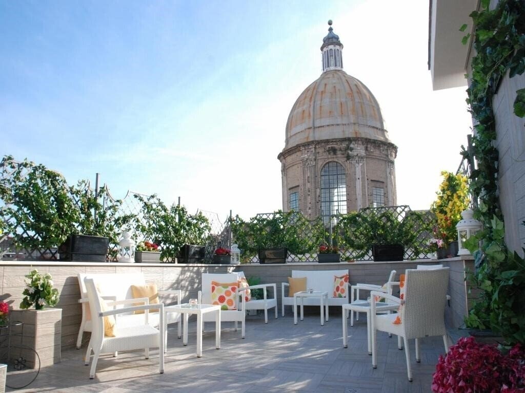 Отель San Pietro 4*