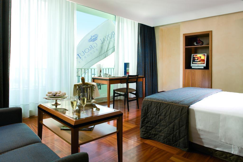 Картинка Royal Continental 4*