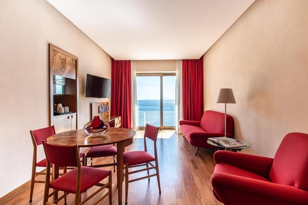 Зображення Royal Continental 4*
