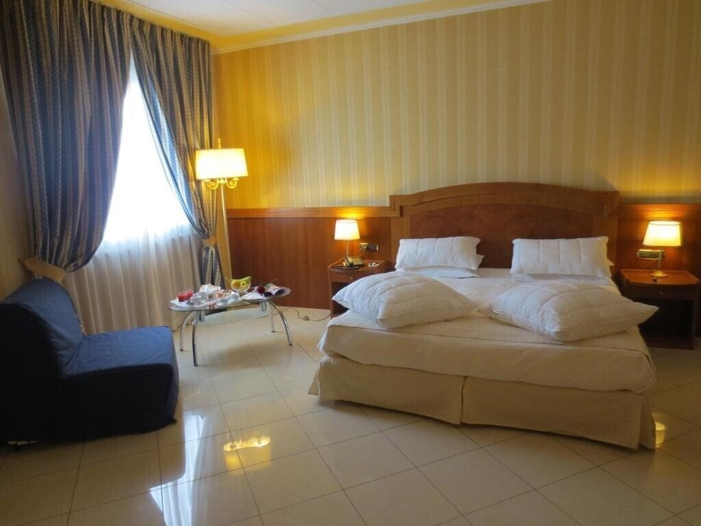 Фото Joyfull 3*