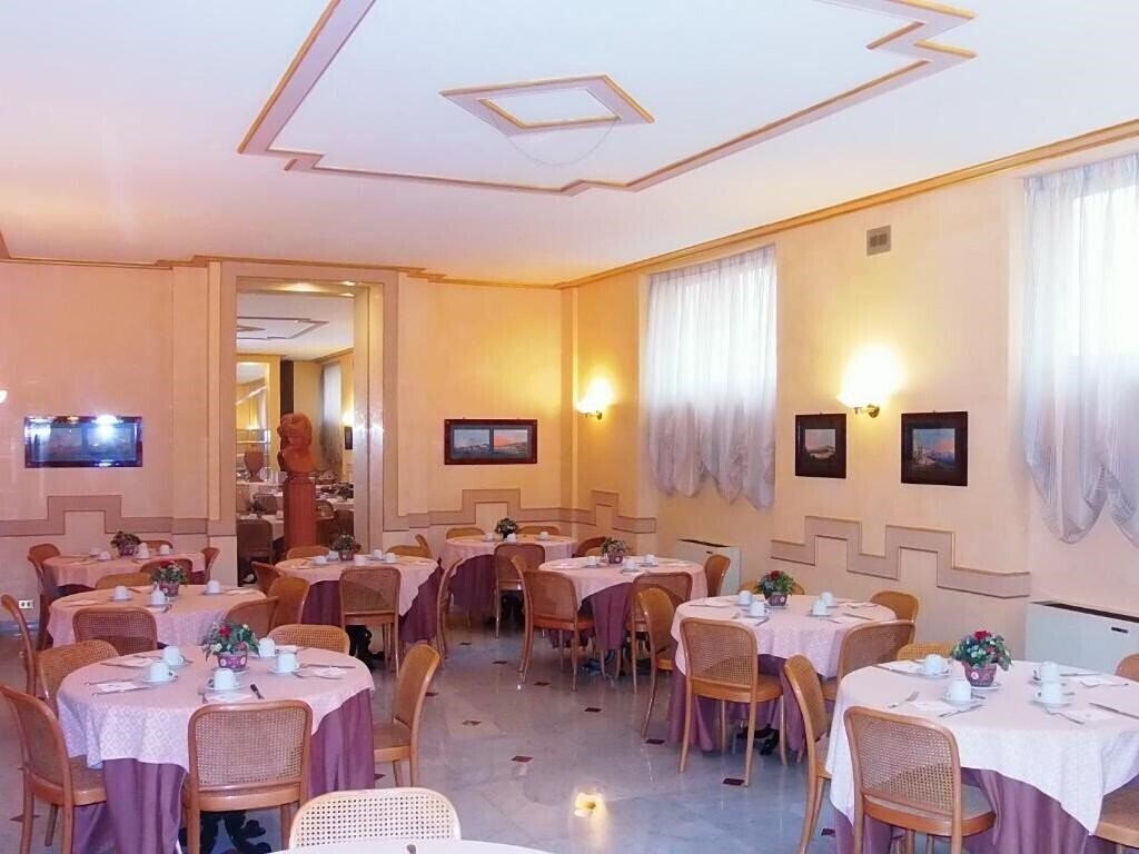 Картинка Nuovo Rebecchino 3*